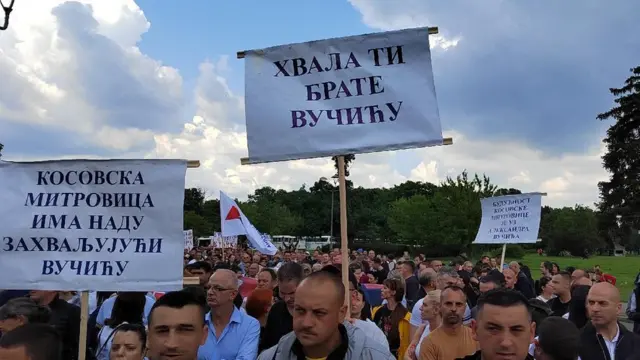 Срби, Косово, Вучић, митинг