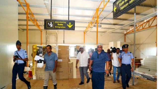 ප්‍රවාහන අමාත්‍ය අර්ජුන රණතුංග