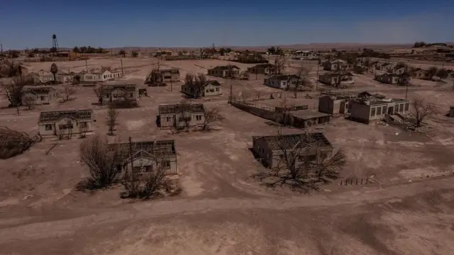 La ville de Pedro de Valdivia, au Chili, a été désertée lorsqu'une mine voisine a fermé. Dans un monde sans mines, des villes fantômes seraient créées presque du jour au lendemain.