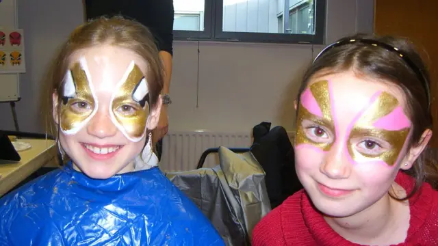 英国，文化，京剧，戏曲，中国，华人，李惠馨