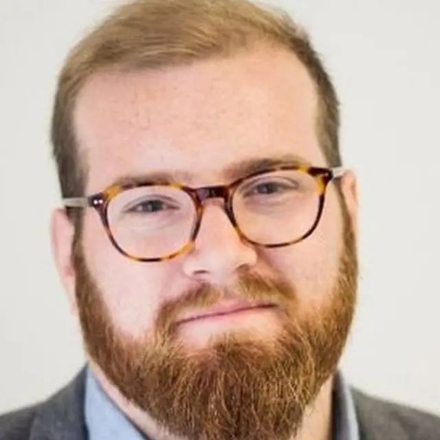 Adam French, gulaalaa olaanaa Which