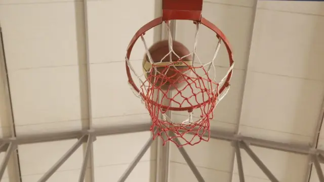 دختران معلول