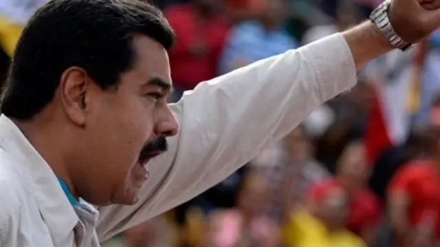 வெனிசுவேலா 'ராணுவ கிளர்ச்சியை' முறியடித்ததாக அறிவித்த அதிபர் மதுரோ