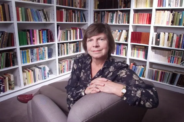 مارگارت درابل