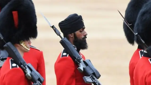 ਗਾਰਡਜ਼ਮੈਨ ਚਰਨਜੀਤ ਸਿੰਘ