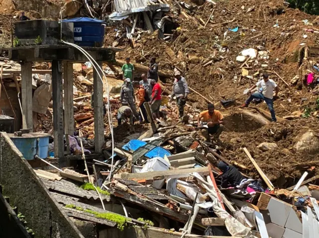 Destruição em Petrópolis