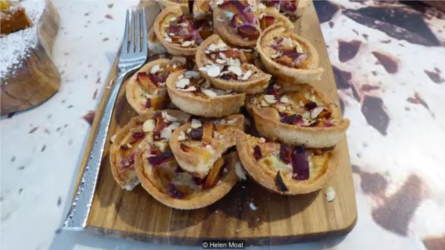 格尔达·布玛（Gerda Bouma）："咖啡桌是南日德兰半岛最为保守的秘密。" (Credit: Helen Moat)