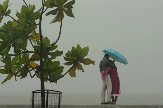 "දික්කසාද වැඩි හරියකට හේතුව අනියම් සබඳතා සහ ගෘහස්ථ ප්‍රචණ්ඩත්වයයි"