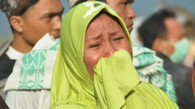 تسونامي إندونيسيا