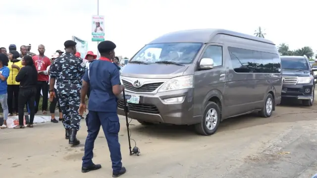 Aworan ipade apapọ ẹgbẹ PDP