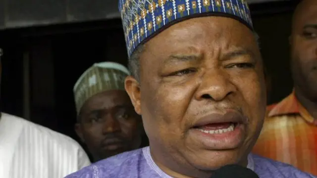 2021 Year end: Sound Sultan, Ada Jesus, Ibrahim Attahiru, T. B. Joshua, Rachel Oniga, Sani Dangote, Ahmed Gulak, Victor Uwaifo, Chike Akunyili, Lateef Jakande, Sani Dangote, Ibrahim Mantu prominent Nigerians wey die 2021