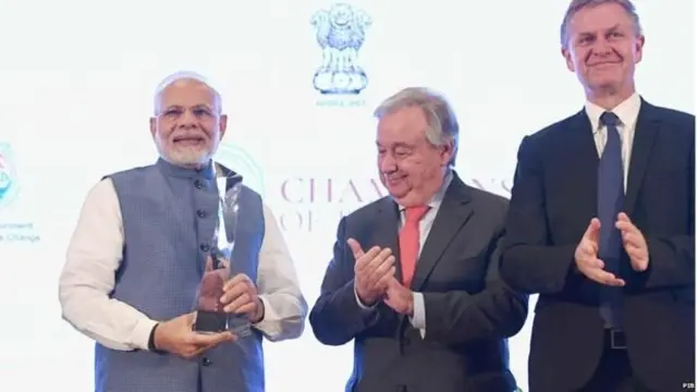 मोदी को 'चैंपियंस ऑफ़ द अर्थ अवार्ड'