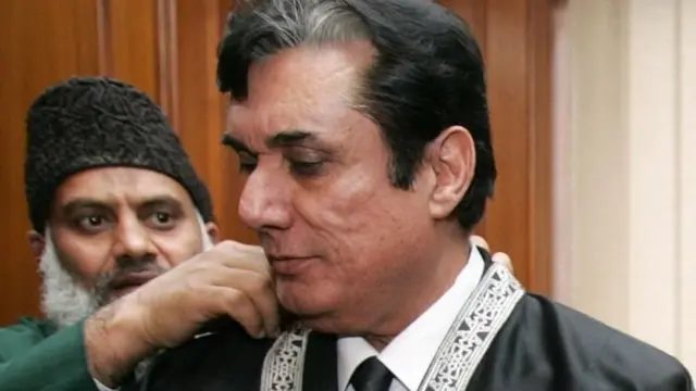 جاوید اقبال