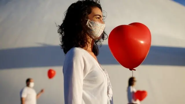 Manifestação pelos mortos da pandemia