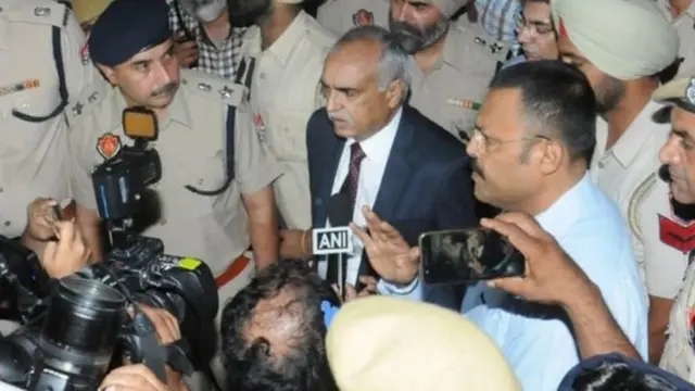 ਸੁਰੇਸ਼ ਅਰੋੜਾ