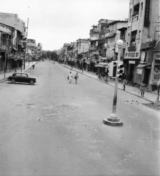 1956માં અમદાવાદમાં જનતા કર્ફ્યુનું દૃશ્ય
