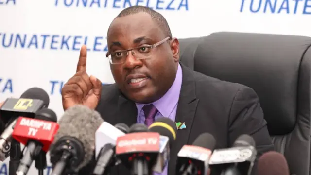 Hassan Abbas avuga ko Tanzania itazahungura impunzi zitabishaka