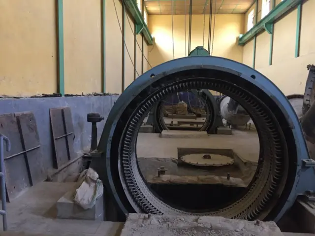 بند برق وردگ