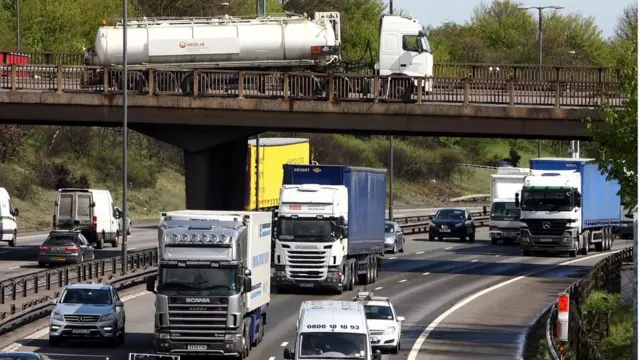 дорога в районе Бирмингема