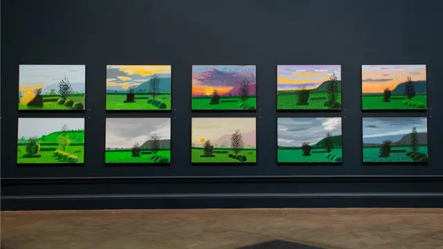10 imágenes del mismo panorama registrados a diferentes horas del día en la exposición de David Hockney en la Royal Academy