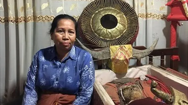 له مړو سره ژوند