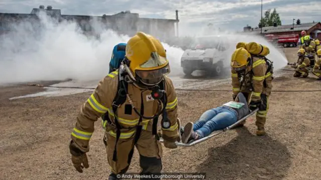 gas sarin, nerve agent, senjata kimia