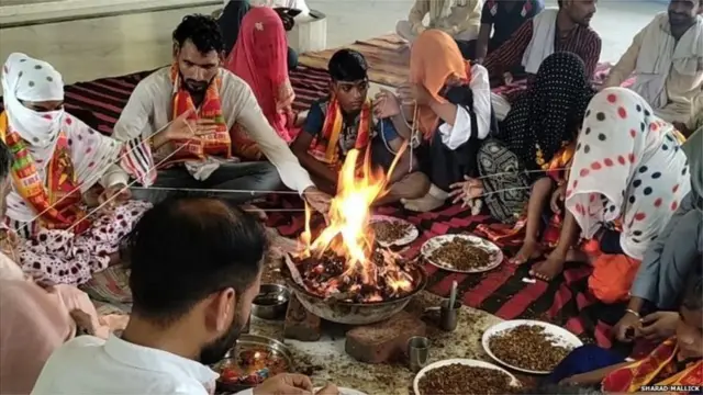 సూరజ్ కుండ్ ఆలయంలో కార్యక్రమం