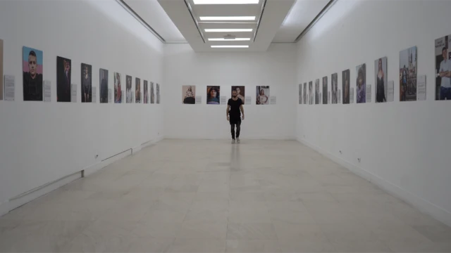 Aleksandar Cernogorac sa portretima