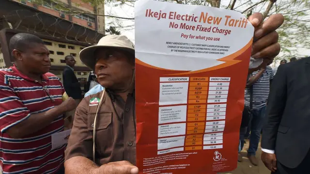 MAn dey show Ikeja Electric tariff