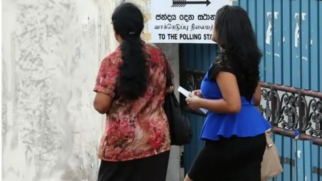 කාන්තා නියෝජනය 25% ක් විය යුතුය යන්න නව නිර්දේශයකි