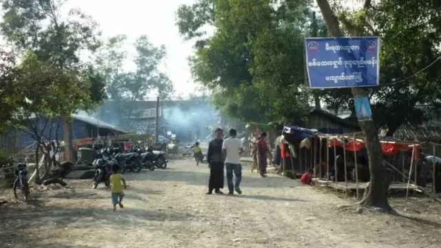 ကျောက်တော်က စစ်ရှောင်စခန်းတစ်ခု