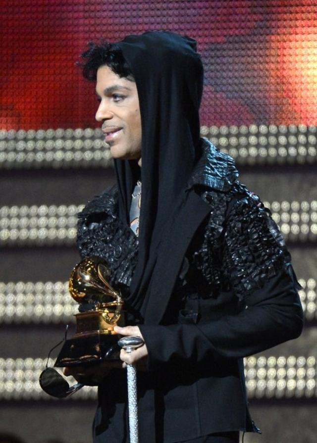 2013年2月10日、ロサンゼルスのグラミー賞授賞式にレコード賞のプレゼンターとして出演