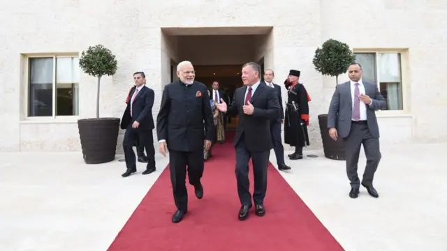 जॉर्डन में किंग अब्दुल्ला के साथ मोदी