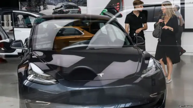 ਟੈਸਲਾ ਦੀ ਇਲੈਕਟ੍ਰਿਕ ਕਾਰ ਇੱਕ ਵਾਰ ਚਾਰਜ ਕਰਨ ਨਾਲ 1000 ਕਿਲੋਮੀਟਰ ਚੱਲਦੀ ਹੈ