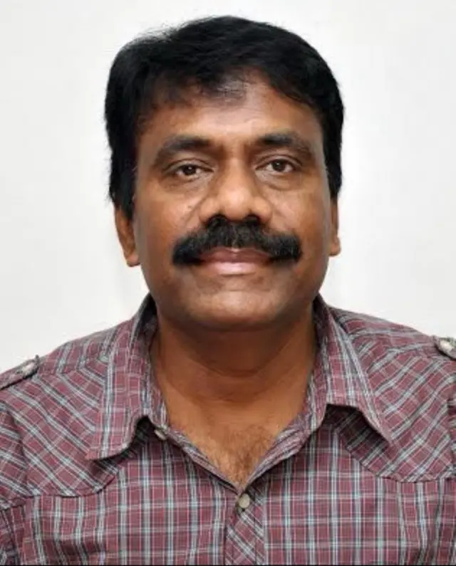 செல்வகுமார்.