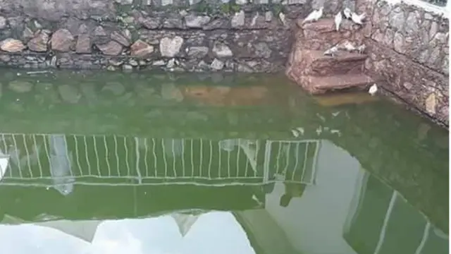 Adagun odo Mọremi ni aafin Ọọni tilu Ile Ifẹ