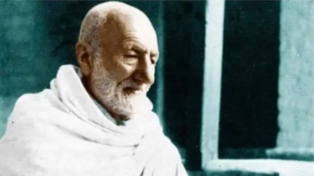 د ۱۹۳۰ کال د اپریل پر ۲۳ مه انګریز واکمنو د عدم تشدد سر لاری باچا خان نیولی و