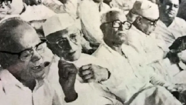 જયપ્રકાશ નારાયણ, મોરારજી દેસાઇ, નાનાજી દેશમુખ અને રાજ નારાયણ