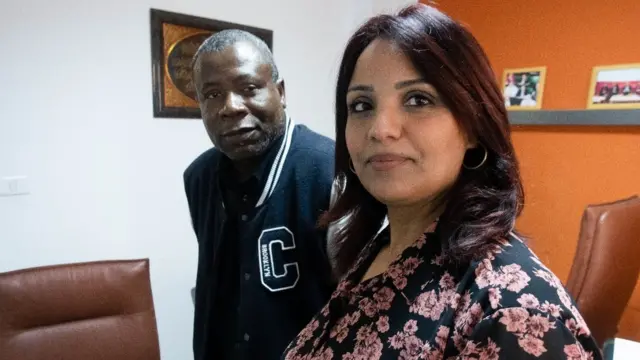 كمال عتيق زيري مع محاميته ابتسام جببلي