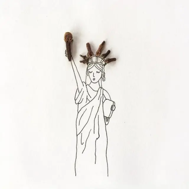 Estatua de la Libertad con clavos