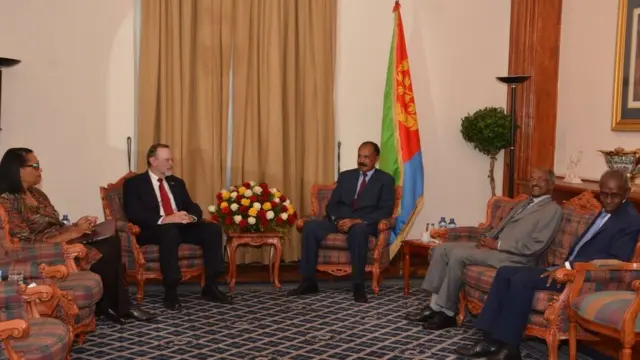 ኣምባሳደር ታቦር ናዥ (ጸጋም) ምስ ፕረዚደንት ኢሳይያስ ኣፈወርቂ (የማን) ኣስመራ፡ 2018