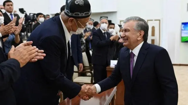 Президент Шавкат Мирзиёев