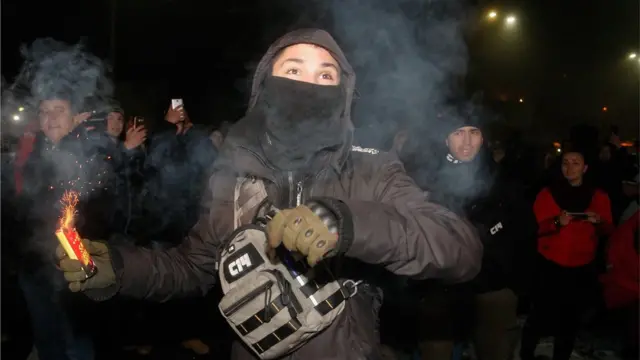 У посольства РФ в Киеве