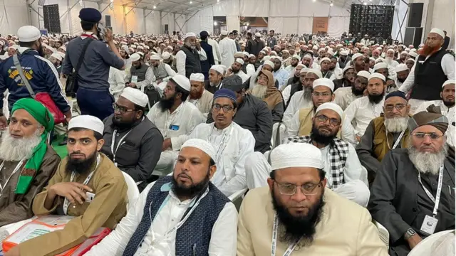 दिल्ली में जमीअत का 34वां अधिवेशन चल रहा है