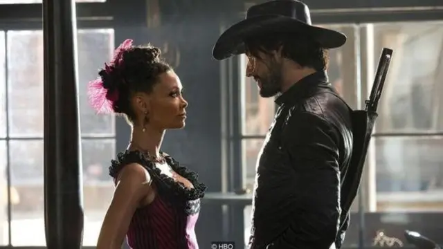 Masana da dama na ganin hakan na faruwa ne saboda 'yar tsana ba mutum ba ce