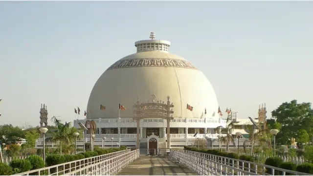 దీక్షస్థలి