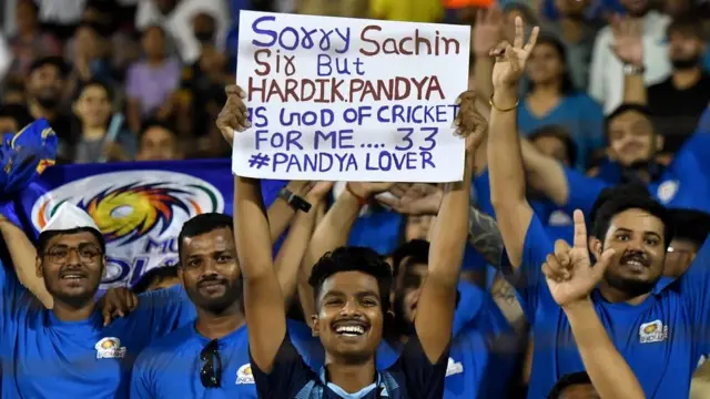 बैनर, आईपीएल 2022