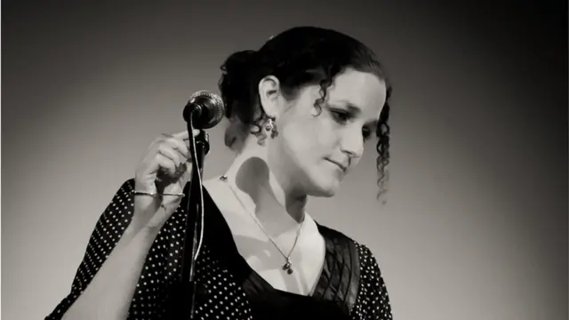 Лиззи Наннери