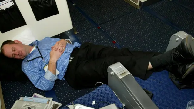 Первый класс не по карману? Есть и другие способы хорошо поспать - и необязательно для этого ложиться на пол