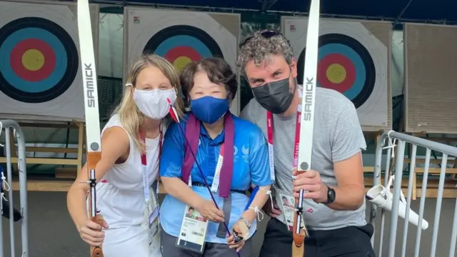 Tamara Gil en la competición de tiro con arco